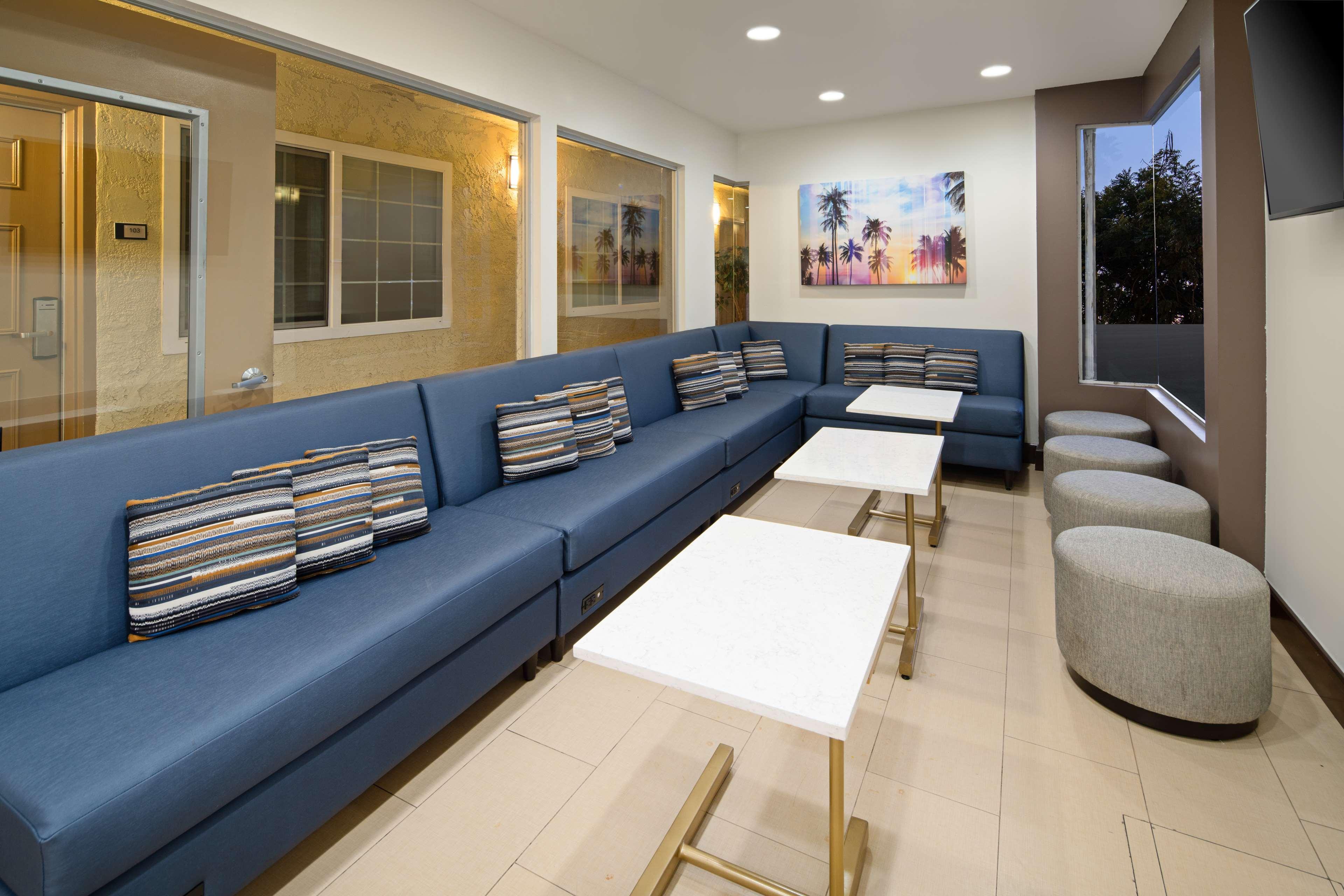 Best Western San Diego/Miramar Hotel Экстерьер фото